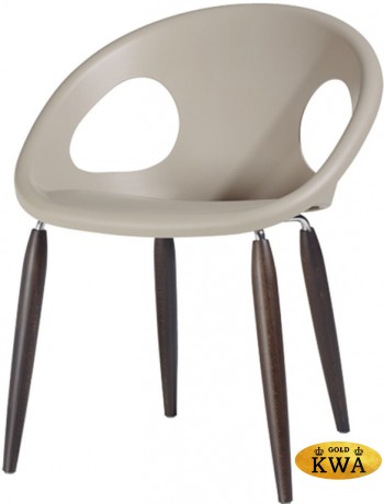 Кресло пластиковое