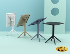 Стол пластиковый складной