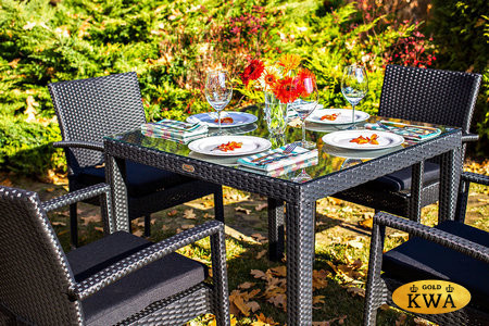 Обеденный комплект MILANO черный на 4 персоны