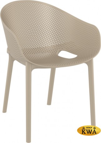 Кресло пластиковое