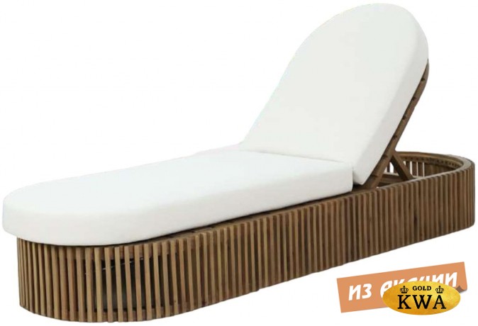 Шезлонг-лежак деревянный с матрасом
