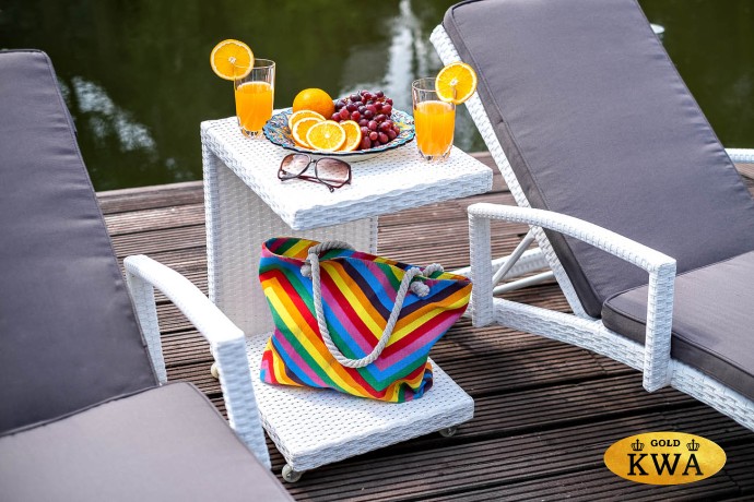 Плетеный кофейный стол MILANO белый для шезлонга  Joygarden