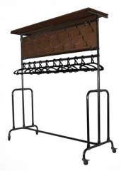 Напольная вешалка на 30 крючков и 20 плечиков для одежды и верхней полкой для головных уборов