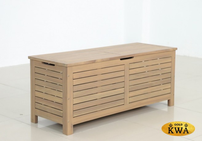 Сундук деревянный