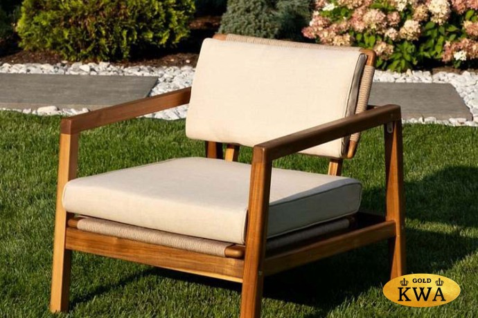 Кресло из акации CALISTO  Joygarden