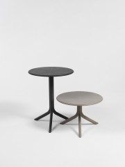 Стол пластиковый обеденный