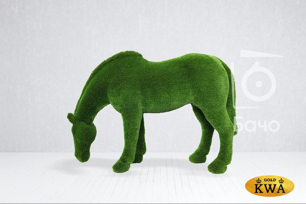 Топиари ландшафтная фигура Лошадь на лугу