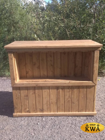 Прилавок для продавца с выдвижным ящиком и нишей для сумок покупателя