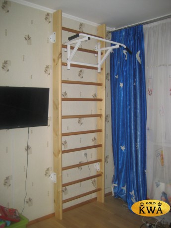 Шведская стенка деревянная из сосны с турником - СОСНА - Т (стенка + турник навесной)