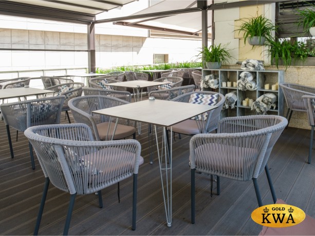 "Руссо" обеденный стол из HPL квадратный 90х90см, цвет молочный