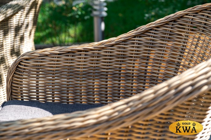 "Равенна" плетеное кресло из искусственного ротанга, цвет соломенный с серо-коричневой подушкой