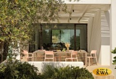 Стол пластиковый раздвижной