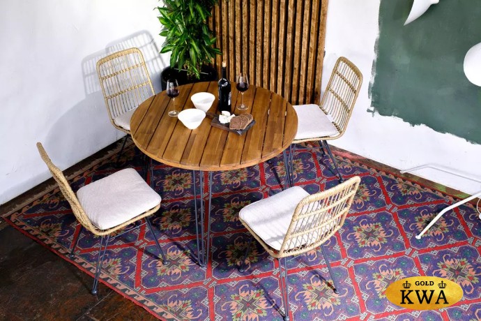 Обеденный стол из акации CHARLOTTE 105 см Joygarden