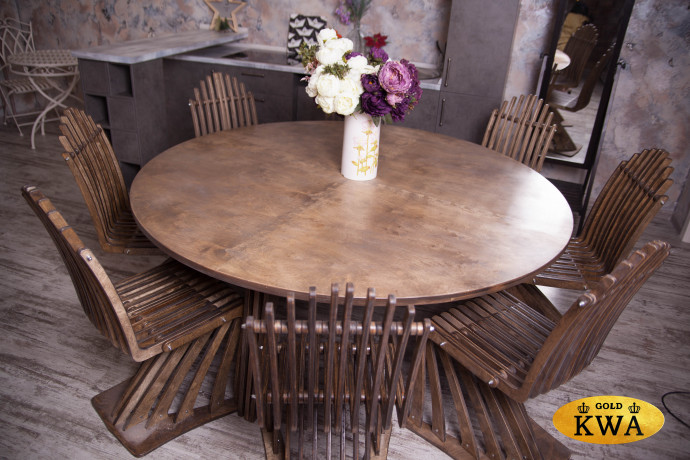 Стол обеденный круглый из влагостойкой фанеры