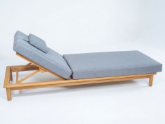 Шезлонг САПОРИ тик, светло-серый матрас, подушка