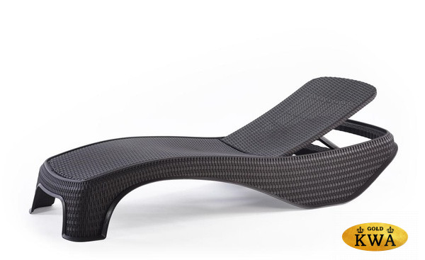 Лежак пластиковый под ротанг Atlantic