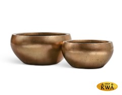 Кашпо TREEZ Effectory Metal Низкая полусфера Тёмное матовое золото в-24 см, д-50 см