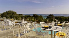 Кресло прозрачное