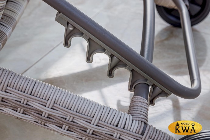 Шезлонг AGATA бежевый без матраса