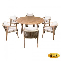 Стол деревянный обеденный