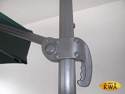 Садовый зонт с боковой опорой Garden Way A002-3030 Беж