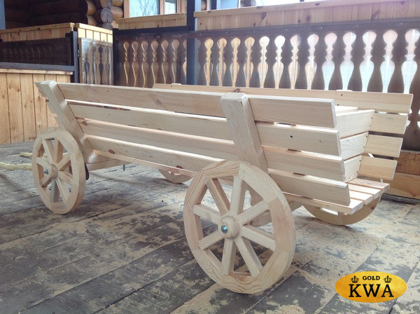 Декоративная телега для сада