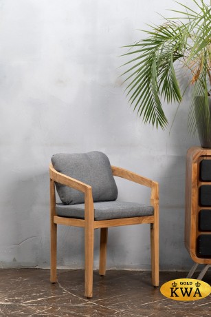 Кресло обеденное из тика VENTO Joygarden