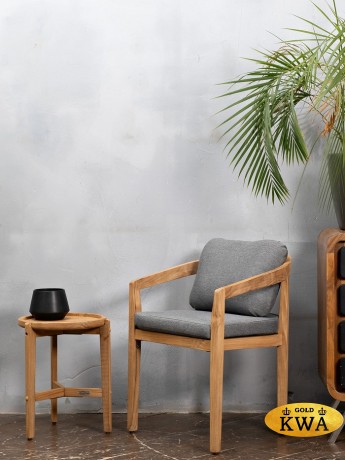 Кресло обеденное из тика VENTO Joygarden