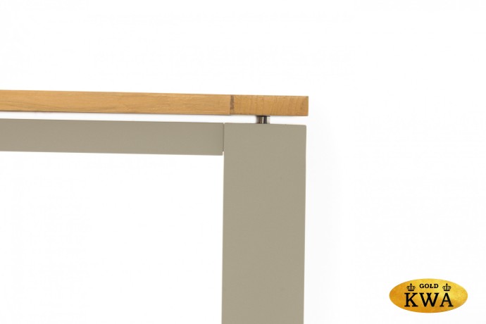 Lyon 220 Стол бежевый/натуральный, алюминий/тик