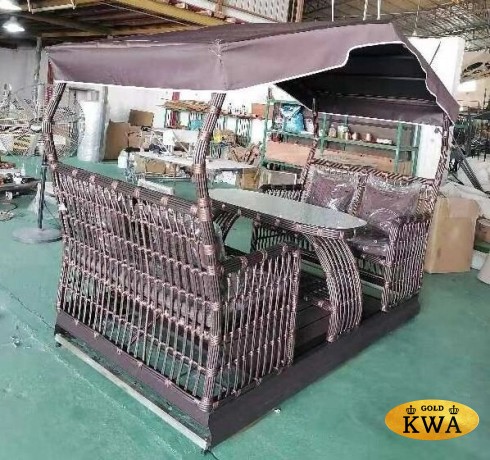 Маятниковые садовые качели Bamboo brown