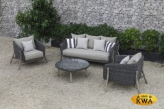 Комплект плетеной мебели