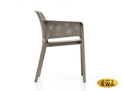 Кресло пластиковое