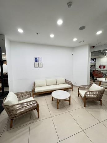 Лаунж-зона ELEONORA с 3-х местным диваном