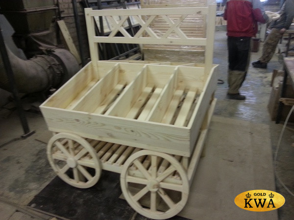 Развал для овощей и фруктов островной в виде телеги