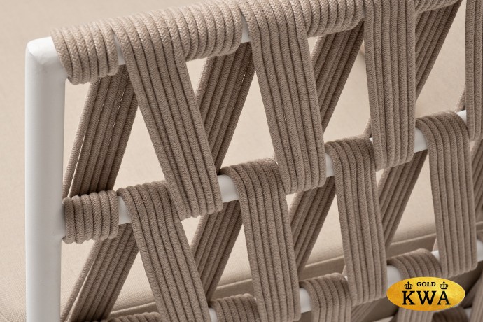 "Диего" диван 2-местный плетеный из роупа, основание дуб, каркас алюминий светло-серый (RAL7035) шагрень, роуп бежевый круглый, ткань бежевая 052