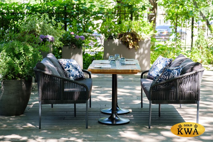 "Канны" диван 2-местный плетеный из роупа, каркас алюминий темно-серый (RAL7024) шагрень, роуп темно-серый круглый, ткань темно-серая