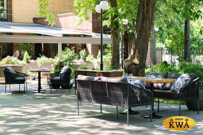 "Канны" диван 2-местный плетеный из роупа, каркас алюминий темно-серый (RAL7024) шагрень, роуп темно-серый круглый, ткань темно-серая