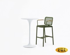 Кресло барное с подушкой