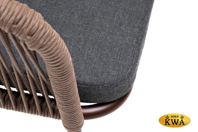 "Марсель" стул плетеный из роупа, каркас алюминий коричневый (RAL8016) муар, роуп коричневый круглый, ткань темно-серая