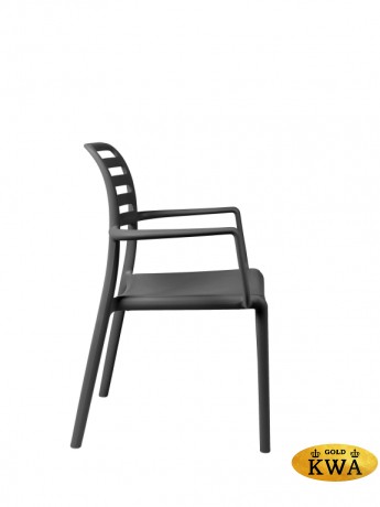 Кресло пластиковое