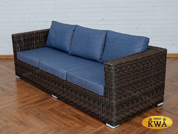 Плетеный диван KARL 3-местный с серыми подушками