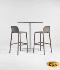 Стул пластиковый барный