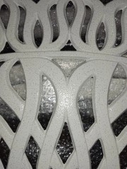 Белый стол из литого алюминия Louis X