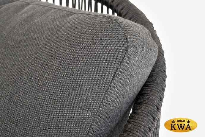 "Верона" кресло плетеное из роупа, каркас алюминий темно-серый (RAL7024) шагрень, роуп темно-серый круглый, ткань темно-серая 027