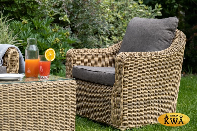 "Кон Панна" кресло из искусственного ротанга, цвет соломенный