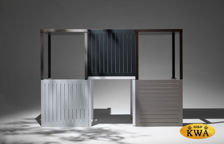 Стол пластиковый обеденный