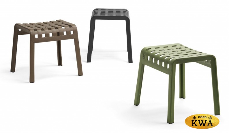 Табурет пластиковый