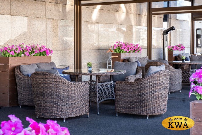 "Кон Панна" кресло из искусственного ротанга, цвет коричневый