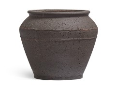 Кашпо Treez Ergo Nero Чаша-амфора Чёрный туф в-46 см, д-54 см