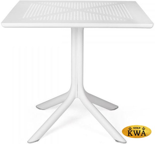 Стол пластиковый обеденный